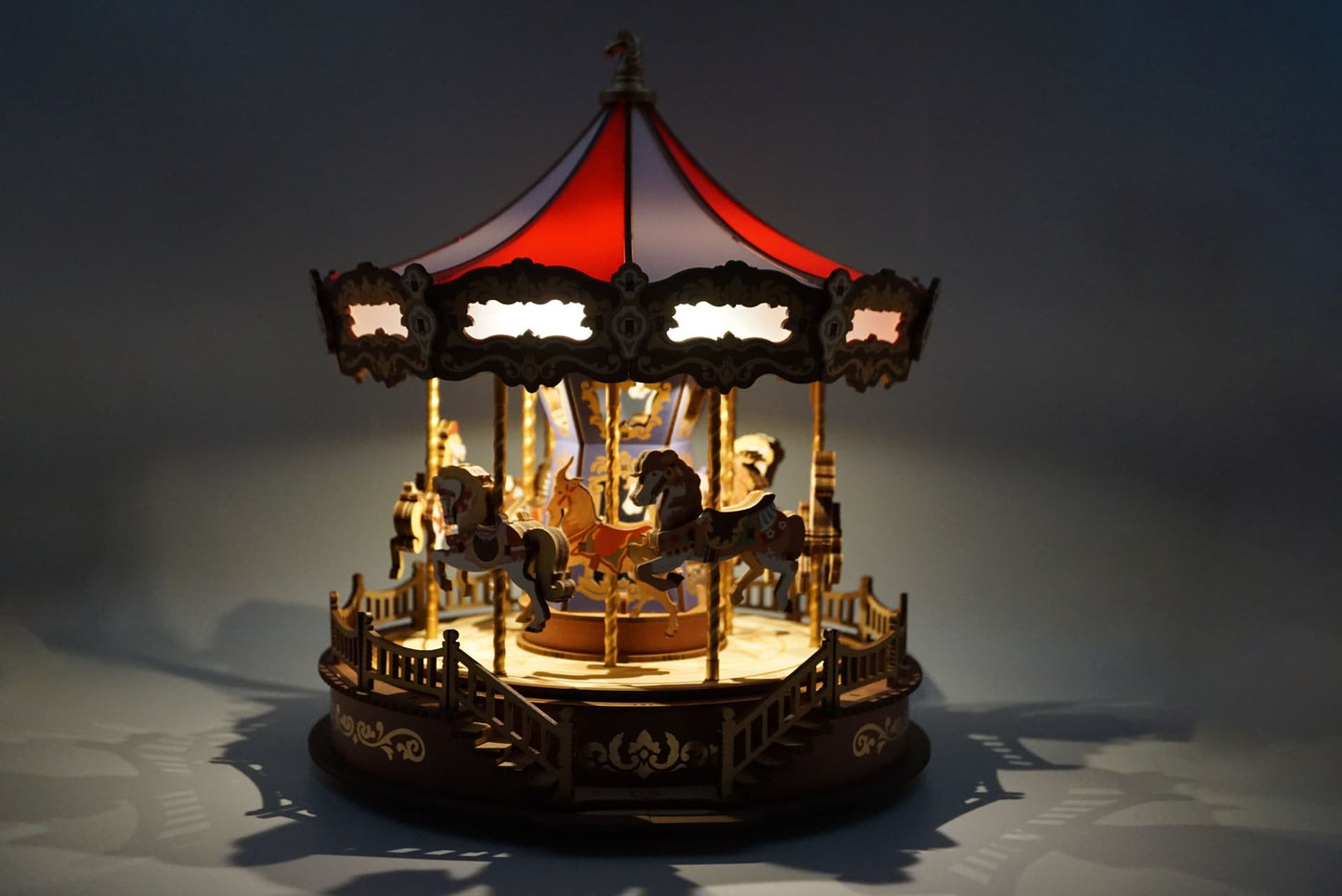 🎠Carousel music box diy handmade decompression octave box,Building block toys
