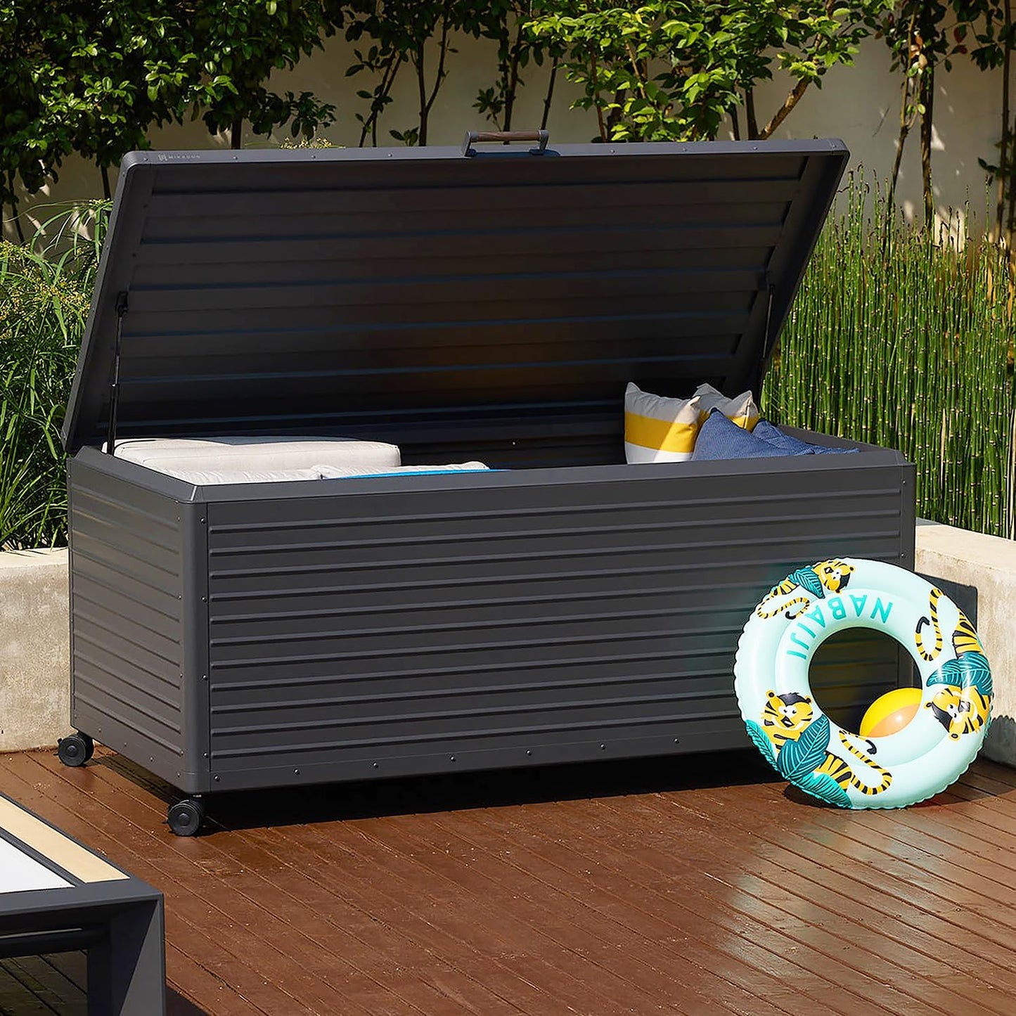 ✨Large Outdoor Metal Deck Box with Wheels, Storage Box with Lid for Patio Furniture, Garden Tools, Outdoor Cushion