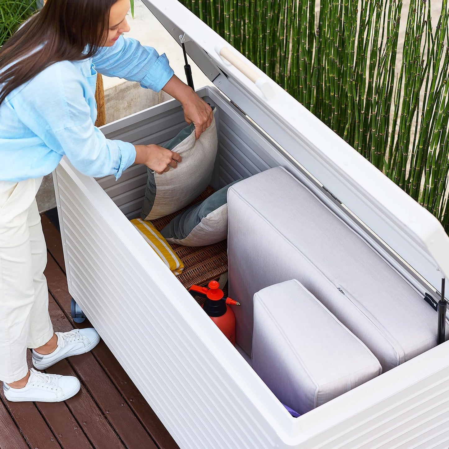✨Large Outdoor Metal Deck Box with Wheels, Storage Box with Lid for Patio Furniture, Garden Tools, Outdoor Cushion