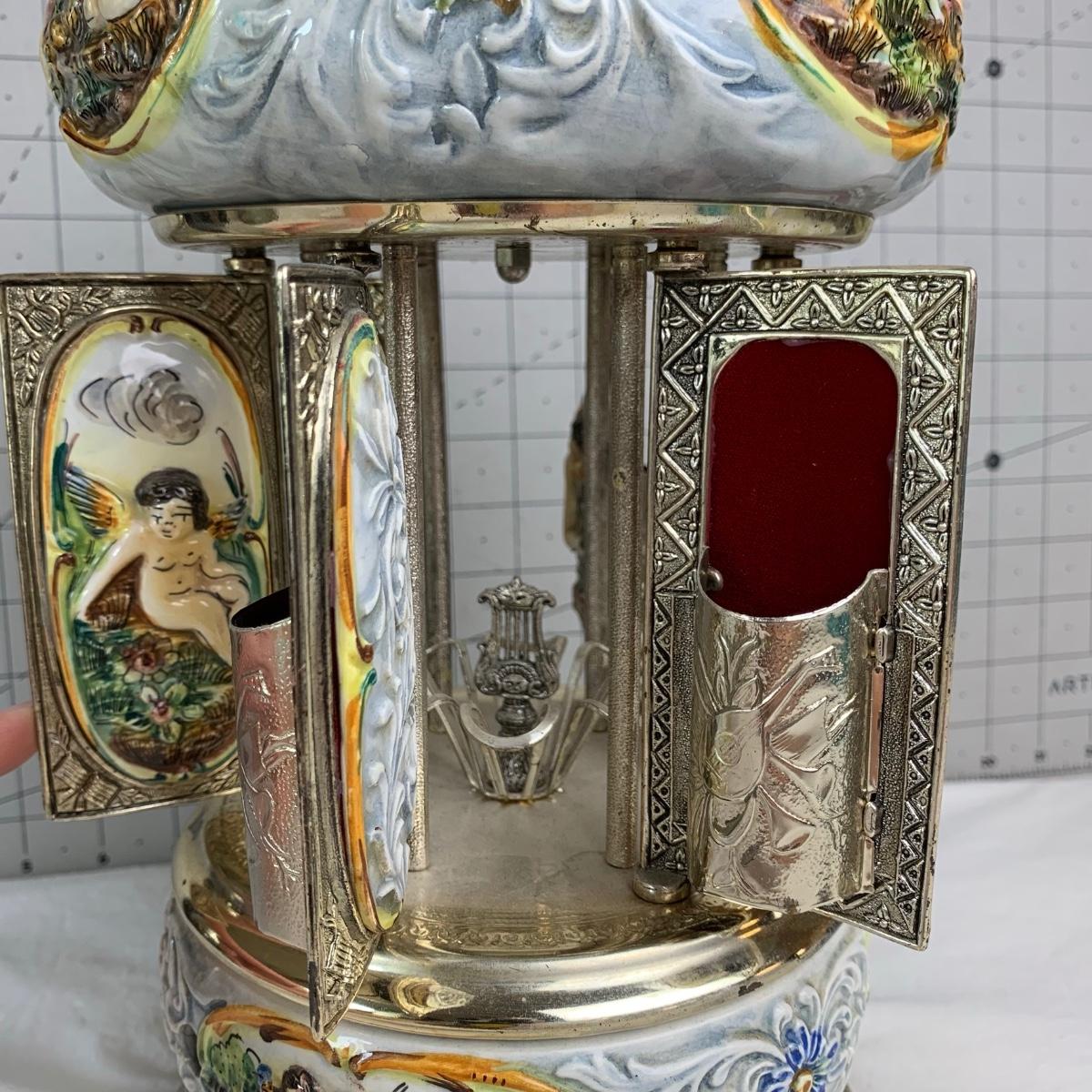 Reuge Musical Carousel, Vintage Cigar, Cigarette or Lipstick Ride