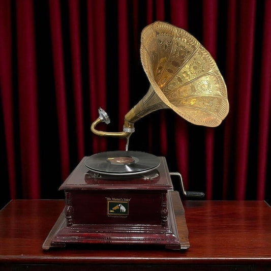 Vintage look Gramophone Music Original Brass Instrument, Classic Phonograph Record Player, Antique Music Player, Collectible Vinyl Turntable